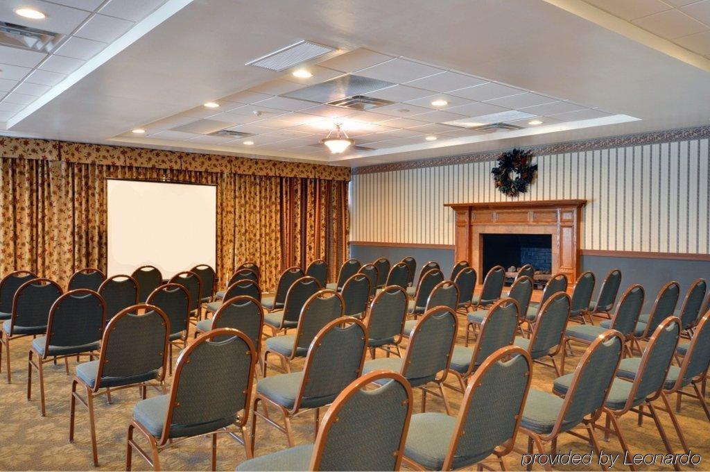 Red Roof Inn & Suites Dekalb Kinh doanh bức ảnh