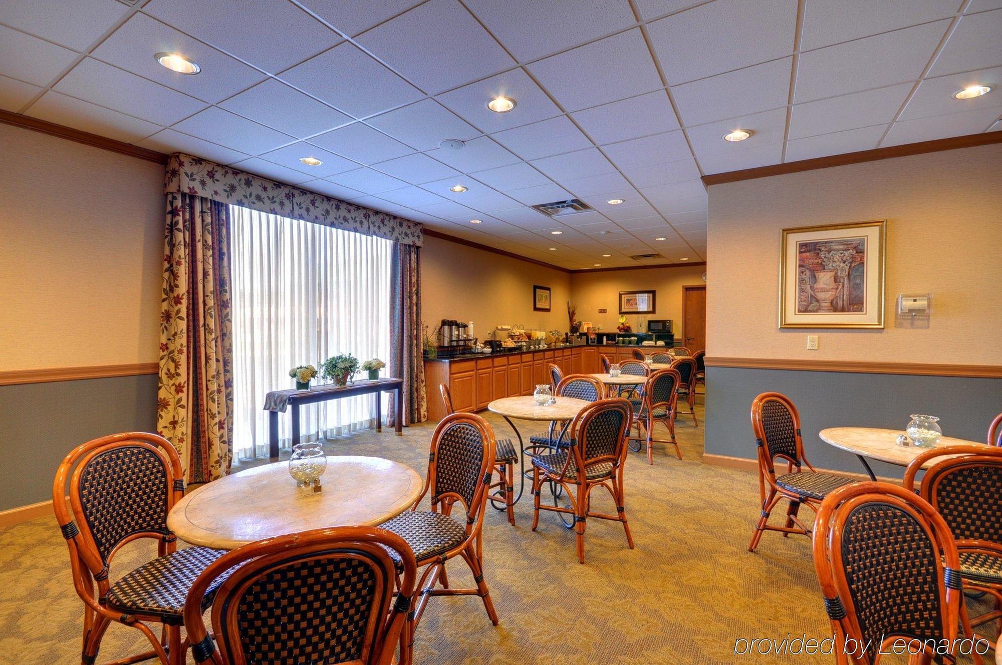 Red Roof Inn & Suites Dekalb Nhà hàng bức ảnh